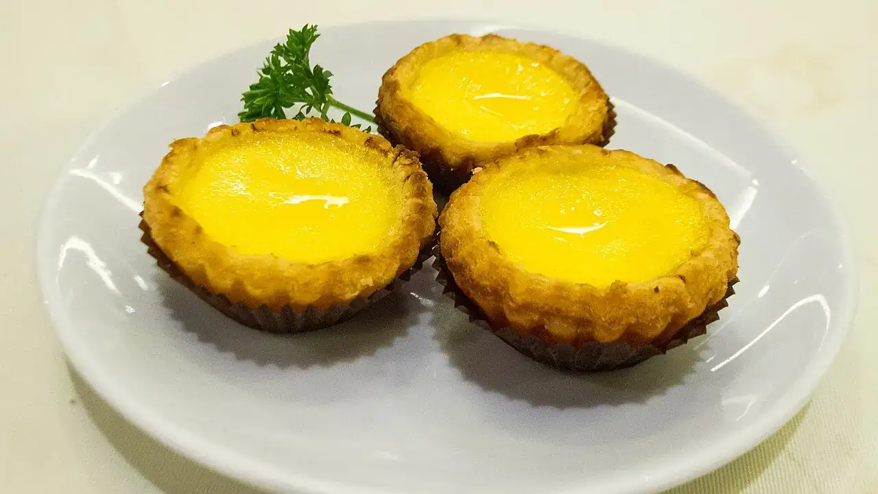 Hong Kong egg tarts